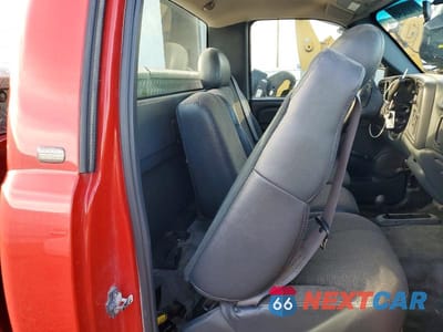 Zdjęcie 10 z 13 samochodu: 2000 CHEVROLET SILVERADO K1500 VIN:1GCEK14T4YE306322 - miniatura