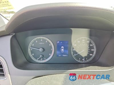 Zdjęcie 9 z 12 samochodu: 2017 HYUNDAI SONATA BASE VIN:5NPE24AF9HH532694 - miniatura