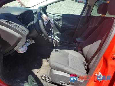 Zdjęcie 7 z 12 samochodu: 2016 FORD FOCUS SE VIN:1FADP3F25GL365294 - miniatura