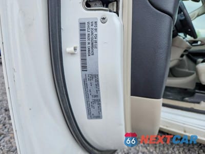 Zdjęcie 12 z 12 samochodu: 2021 CHRYSLER VOYAGER LXI VIN:2C4RC1DG2MR541476 - miniatura