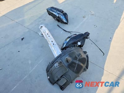 Zdjęcie 12 z 12 samochodu: 2025 BMW X5 XDRIVE40I VIN:5UX23EU01S9Y95373 - miniatura