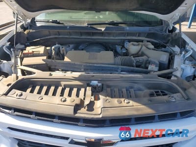 Zdjęcie 11 z 12 samochodu: 2019 CHEVROLET SILVERADO K1500 RST VIN:1GCUYEED9KZ317051 - miniatura