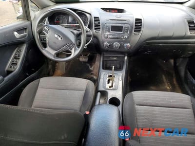 Zdjęcie 8 z 13 samochodu: 2014 KIA FORTE LX VIN:KNAFX4A64E5254754 - miniatura