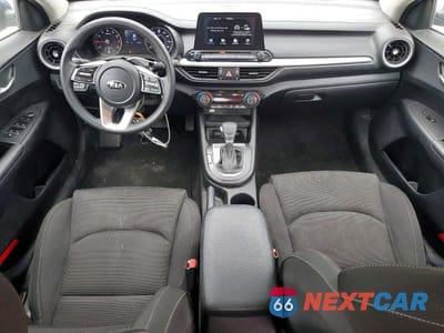 Zdjęcie 8 z 12 samochodu: 2019 KIA FORTE LXS VIN:3KPF24ADXKE089602 - miniatura