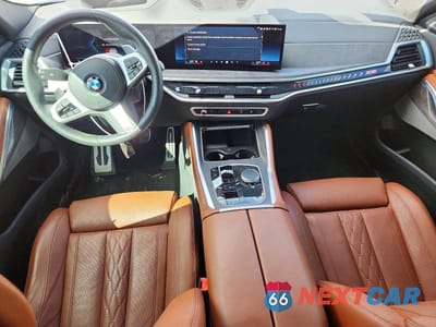 Zdjęcie 8 z 12 samochodu: 2024 BMW X6 XDRIVE40I VIN:5UX33EX02R9S89218 - miniatura