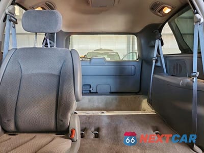 Zdjęcie 10 z 13 samochodu: 2006 DODGE GRAND CARAVAN SXT VIN:2D4GP44L36R825277 - miniatura