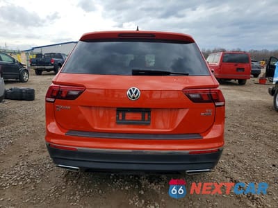Zdjęcie 6 z 14 samochodu: 2018 VOLKSWAGEN TIGUAN SE VIN:3VV2B7AX2JM114962 - miniatura
