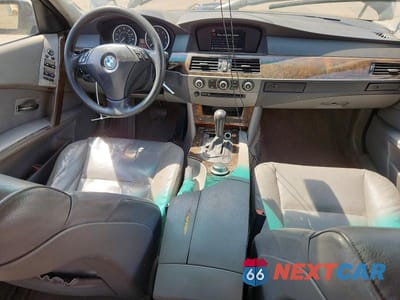 Zdjęcie 8 z 11 samochodu: 2006 BMW 525 I VIN:WBANE53506CK78560 - miniatura
