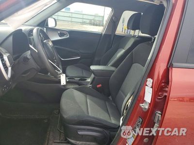 Zdjęcie 7 z 13 samochodu: 2022 KIA SOUL LX VIN:KNDJ23AU9N7821808 - miniatura