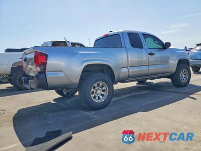 Trzecie zdjęcie samochodu z tyłu: 2021 TOYOTA TACOMA SR VIN:3TYRX5GNXMT027859 - miniatura