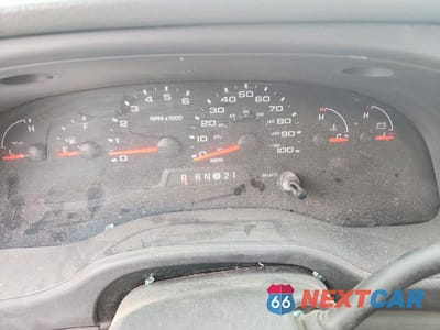Zdjęcie 9 z 13 samochodu: 2006 FORD ECONOLINE E250 VAN VIN:1FTNE24LX6HA27546 - miniatura