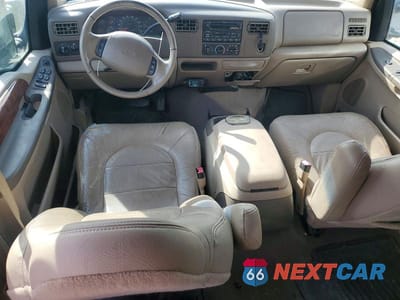 Zdjęcie 8 z 11 samochodu: 2000 FORD F250 SUPER DUTY VIN:1FTNW20FXYEC10947 - miniatura