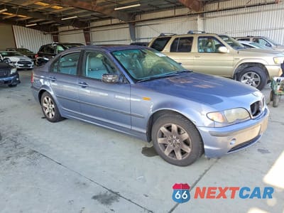 Czwarte zdjęcie samochodu z boku: 2005 BMW 325 IS SULEV VIN:WBAAZ33405KW75320 - miniatura