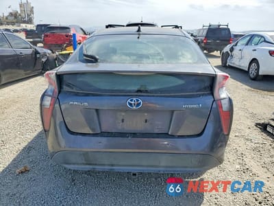 Zdjęcie 6 z 13 samochodu: 2016 TOYOTA PRIUS FOUR VIN:JTDKARFU7G3517731 - miniatura