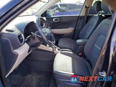Zdjęcie 7 z 11 samochodu: 2022 HYUNDAI VENUE LIMITED VIN:KMHRC8A35NU141048 - miniatura
