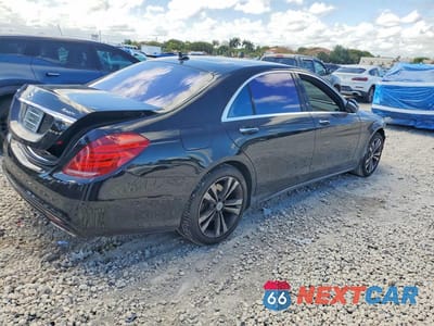 Trzecie zdjęcie samochodu z tyłu: 2014 MERCEDES-BENZ S 550 4MATIC VIN:WDDUG8FB5EA033832 - miniatura