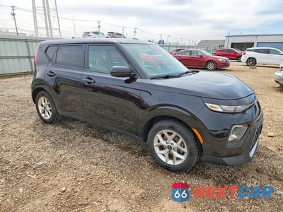 Czwarte zdjęcie samochodu z boku: 2021 KIA SOUL S VIN:KNDJ23AU0M7763912 - miniatura