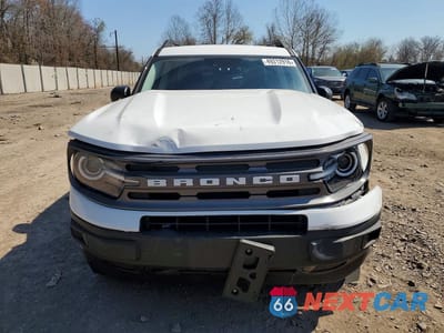 Piąte zdjęcie samochodu w środku: 2022 FORD BRONCO SPORT BIG BEND VIN:3FMCR9B67NRD80465 - miniatura