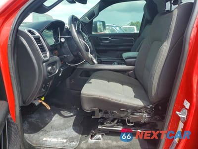 Zdjęcie 7 z 11 samochodu: 2020 RAM 1500 VIN:1C6SRFFT8LN290389 - miniatura