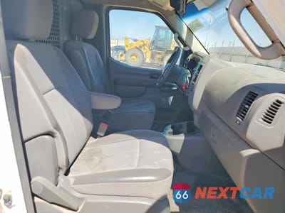 Zdjęcie 11 z 13 samochodu: 2014 NISSAN NV 2500 VIN:1N6BF0LX7EN103603 - miniatura