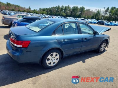 Trzecie zdjęcie samochodu z tyłu: 2008 HYUNDAI SONATA GLS VIN:5NPET46C48H327540 - miniatura