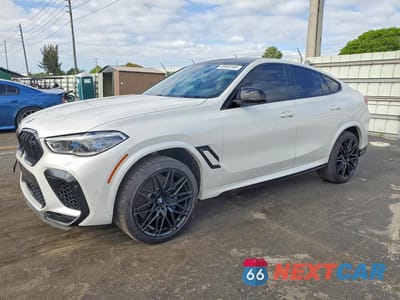 2020 BMW X6 M 5YMCY0C09L9B05681 - główne zdjęcie licytacji z USA - miniatura