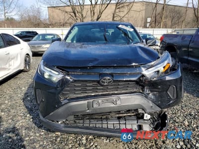 Piąte zdjęcie samochodu w środku: 2023 TOYOTA RAV4 LE VIN:2T3F1RFV8PW340307 - miniatura