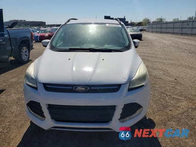 Piąte zdjęcie samochodu w środku: 2015 FORD ESCAPE SE VIN:1FMCU9GX9FUB09031 - miniatura