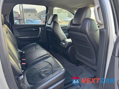Zdjęcie 6 z 10 samochodu: 2010 GMC ACADIA SLT-1 VIN:1GKLVMEDXAJ173154 - miniatura