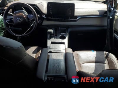 Zdjęcie 8 z 14 samochodu: 2021 TOYOTA SIENNA PLATINUM 7-PASSENGER VIN:5TDESKFC2MS009847 - miniatura