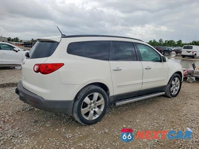 Trzecie zdjęcie samochodu z tyłu: 2012 CHEVROLET TRAVERSE LTZ VIN:1GNKVLED0CJ403621 - miniatura