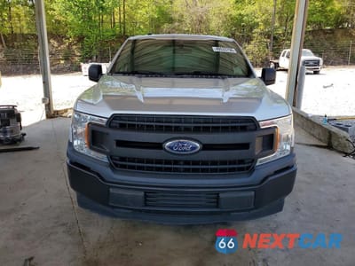 Piąte zdjęcie samochodu w środku: 2019 FORD F150 VIN:1FTMF1C5XKKC61950 - miniatura