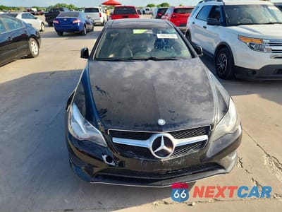 Piąte zdjęcie samochodu w środku: 2014 MERCEDES-BENZ E 350 4MATIC VIN:WDDKJ8JB6EF233167 - miniatura