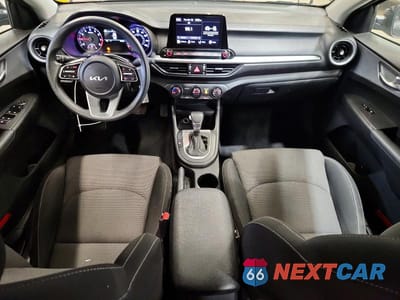 Zdjęcie 8 z 12 samochodu: 2023 KIA FORTE LXS VIN:3KPF24AD1PE538382 - miniatura