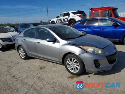 Czwarte zdjęcie samochodu z boku: 2012 MAZDA 3 I VIN:JM1BL1V72C1599980 - miniatura