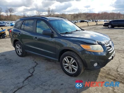 Czwarte zdjęcie samochodu z boku: 2011 HYUNDAI SANTA FE SE VIN:5XYZHDAG2BG063083 - miniatura