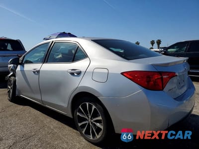 Drugie zdjęcie samochodu z przodu: 2018 TOYOTA COROLLA SE VIN:5YFBURHE8JP785201 - miniatura