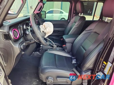 Zdjęcie 7 z 13 samochodu: 2022 JEEP WRANGLER UNLIMITED SAHARA VIN:1C4HJXEG5NW221905 - miniatura