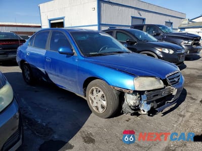 Czwarte zdjęcie samochodu z boku: 2005 HYUNDAI ELANTRA GLS VIN:KMHDN46D65U037960 - miniatura
