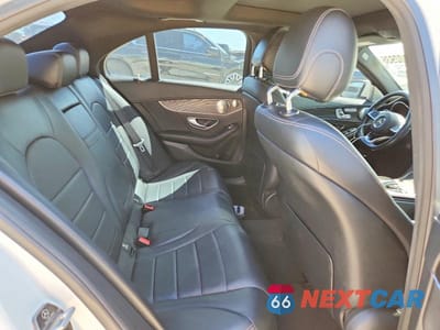 Zdjęcie 10 z 12 samochodu: 2015 MERCEDES-BENZ C 300 VIN:55SWF4JB2FU051878 - miniatura