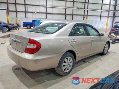 Trzecie zdjęcie samochodu z tyłu: 2003 TOYOTA CAMRY XLE V6 VIN:4T1BF30K93U052410 - miniatura