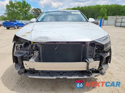 Piąte zdjęcie samochodu w środku: 2019 AUDI Q8 PRESTIGE S-LINE VIN:WA1FVAF10KD038786 - miniatura