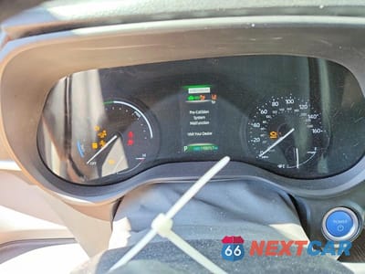 Zdjęcie 9 z 13 samochodu: 2021 TOYOTA SIENNA XLE 7-PASSENGER VIN:5TDYRKEC5MS016981 - miniatura