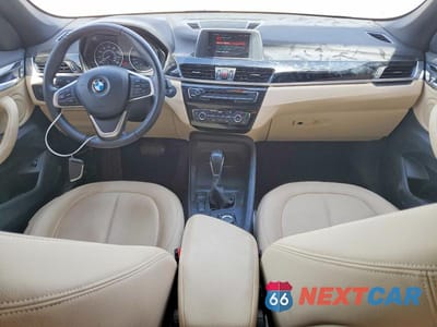 Zdjęcie 8 z 12 samochodu: 2018 BMW X1 XDRIVE28I VIN:WBXHT3C37J5L24779 - miniatura