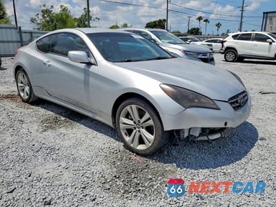 Czwarte zdjęcie samochodu z boku: 2011 HYUNDAI GENESIS COUPE 2.0T VIN:KMHHT6KD4BU044698 - miniatura