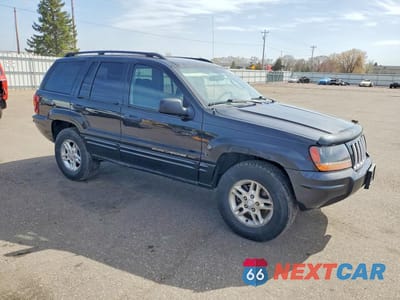 Czwarte zdjęcie samochodu z boku: 2004 JEEP GRAND CHEROKEE LAREDO VIN:1J4GW48N74C332617 - miniatura