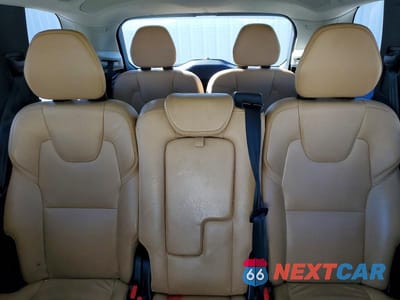 Zdjęcie 10 z 14 samochodu: 2016 VOLVO XC90 T6 VIN:YV4A22PK6G1021079 - miniatura