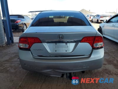Zdjęcie 6 z 12 samochodu: 2010 HONDA CIVIC LX VIN:19XFA1F58AE034843 - miniatura