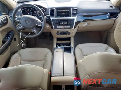 Zdjęcie 8 z 13 samochodu: 2015 MERCEDES-BENZ ML 350 4MATIC VIN:4JGDA5HBXFA605336 - miniatura