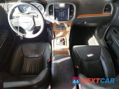 Zdjęcie 8 z 12 samochodu: 2018 CHRYSLER 300C VIN:2C3CCAPT1JH226317 - miniatura